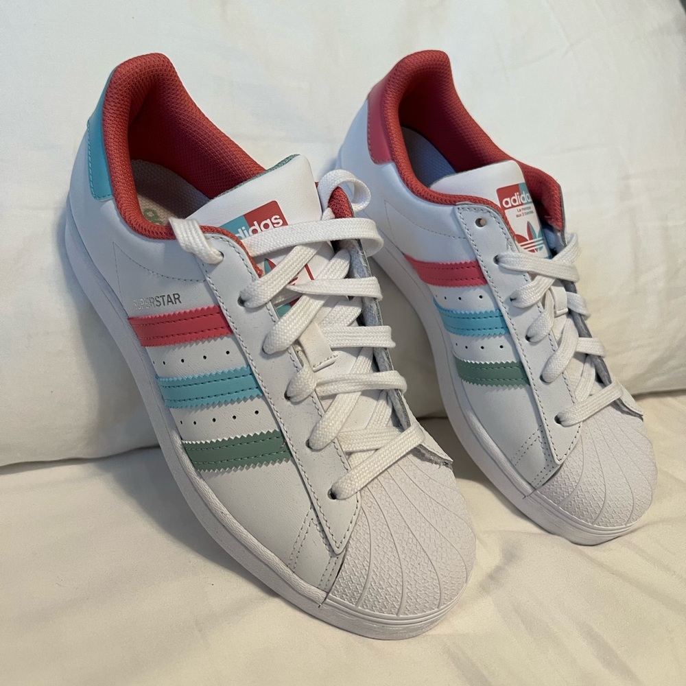 Brand new! Perfect for the SUMMER 🌞🌞